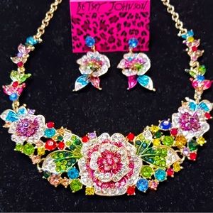 Stunning Colorful Flower Bouquet Rhinestone Betsey Johnson Necklace Earrings